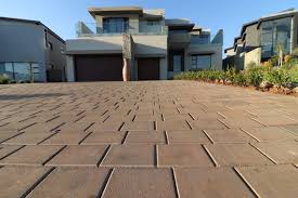 Best Asphalt Driveway Installation  in Kaufman, TX